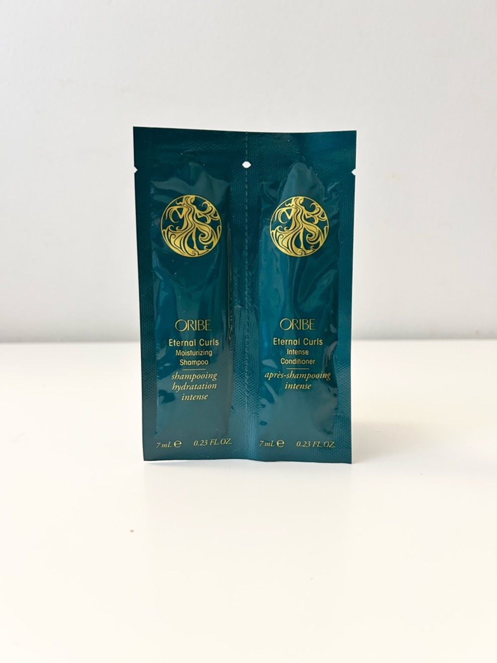 🌸ORIBE Eternal Curls Moisturizing Shampoo & Intense Conditioner 7 mL x 2
